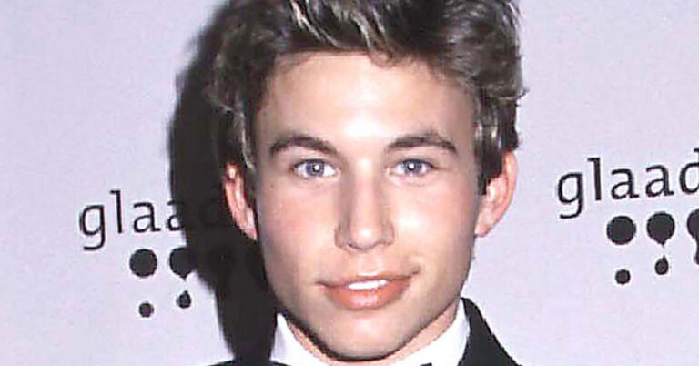 Who Is Joel Thomas Weiss, Jonathan Taylor Thomas Brother? Wikipedia And Age